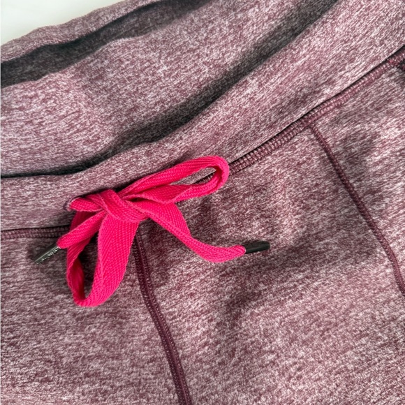 LULULEMON Base Runner Pant III in Heathered Bordeaux Drama / Bon Bon - Picture 6 of 16